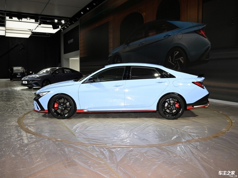 伊兰特Elantra N 全部在售 2025款 2023款,青羊伊兰特Elantra N最新报价24.88万起 暂无优惠